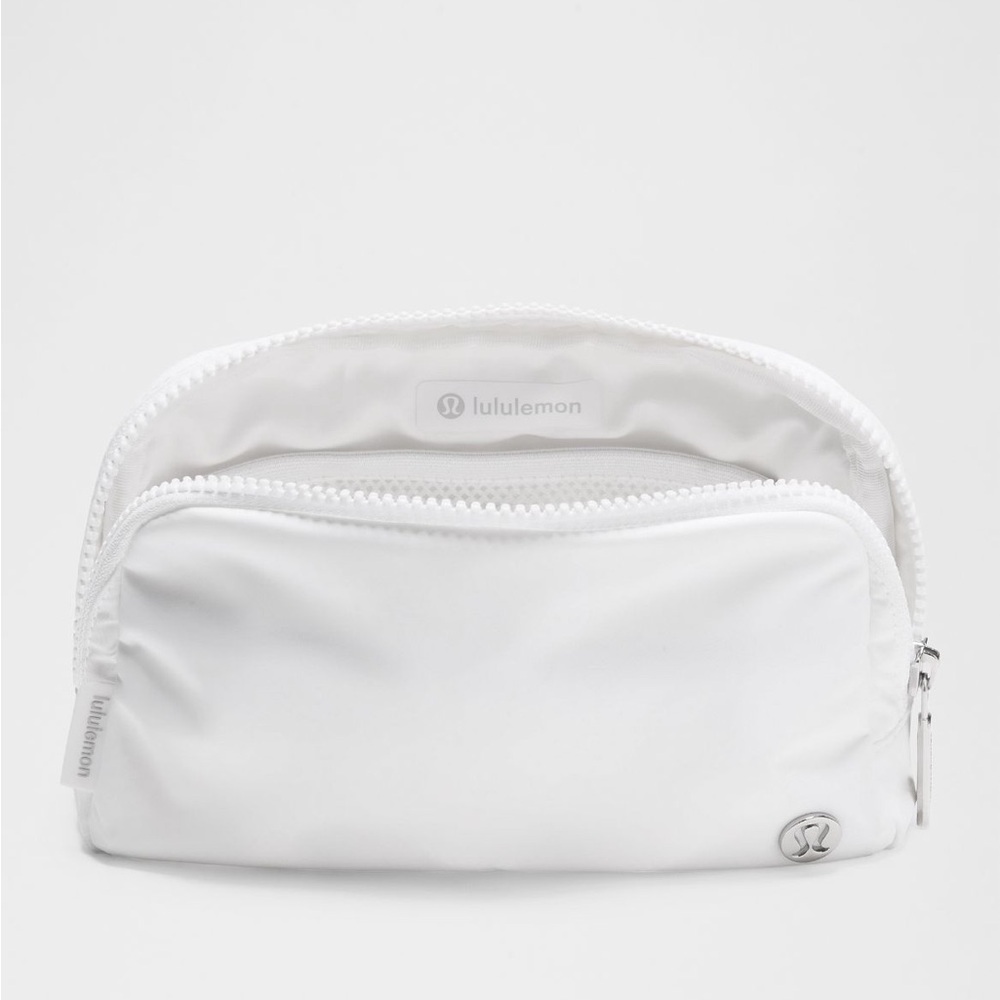 Everywhere Belt Bag - Picture 4 of 11